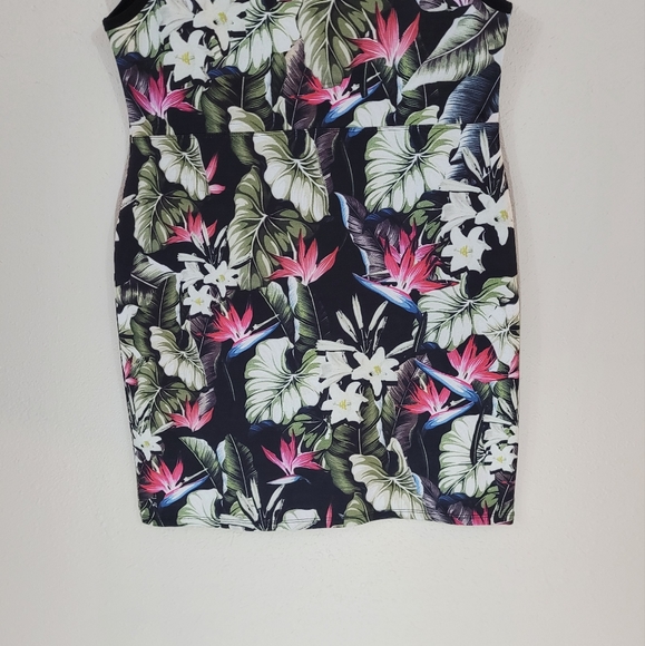 TOPSHOP Island Life Tropical Print Bodycon Dress Size 10 - Picture 3 of 9